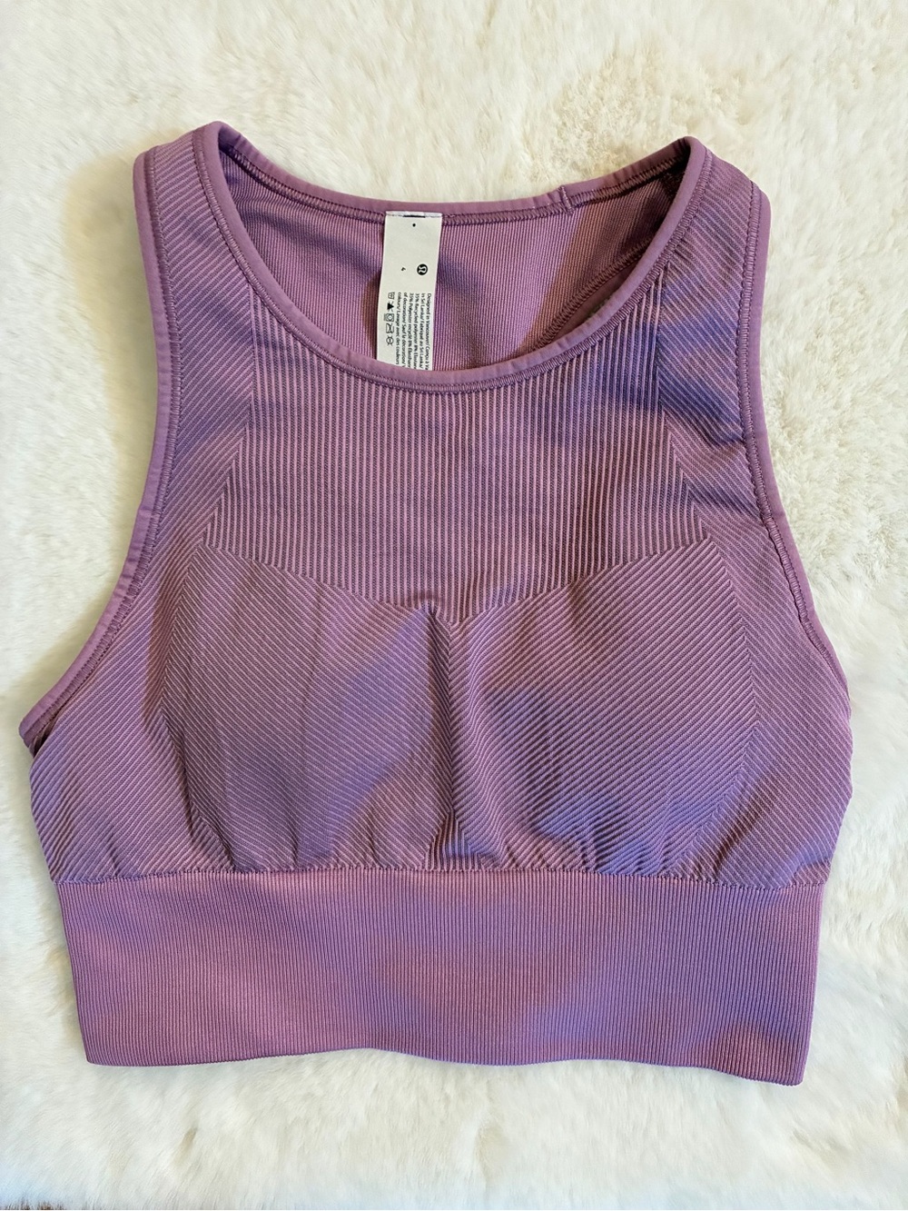Lululemon Ebb to Train Bra *Medium Support, C/D cup Sz 4 Jubilee Dusky Lavender